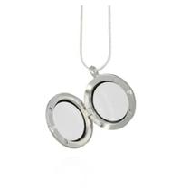 Colar Medalhão Cápsula Relicario Vidro Prateado e Strass Colar Medalhão Cápsula Relicario Vidro Prateado e Strass