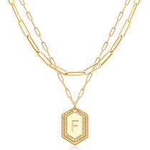 Colar MEVECCO Dainty Gold Initial 18K banhado a 18K para mulheres