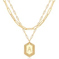Colar MEVECCO Dainty Gold Initial 18K banhado a 18K para mulheres