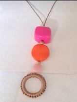 Colar miçanga colorido artesanal cor laranja com rosa