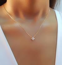 Colar Mini Flor 4 Pétalas Zircônia Cristal Banhado a Ouro