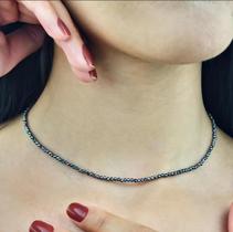 Colar Minimalista de Pedra Hematita Facetada com Fecho de Prata 925 - Coragem e Vigor