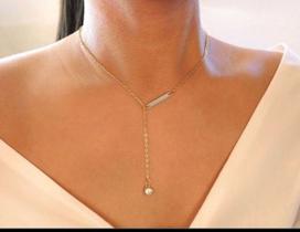 Colar Minimalista Dourado Feminino Gargantilha Borboleta Per