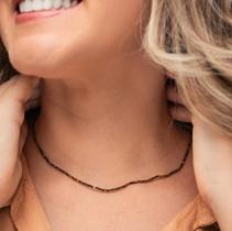 Colar Minimalista Facetado de Pedra Olho de Tigre com Fecho de Prata 925 - Prosperidade