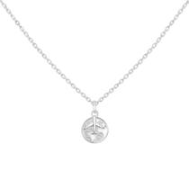 Colar Mundo com Avião Banhado a Prata Colar Mundo com Avião Banhado a Prata