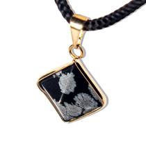 Colar Obsidiana Flocos de Neve Castoação Envolto Dourado Colar Obsidiana Flocos de Neve Castoação Envolto Dourado