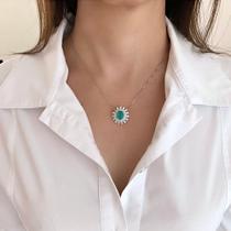 Colar Oval Cravejado Turmalina Colar Oval Cravejado Turmalina