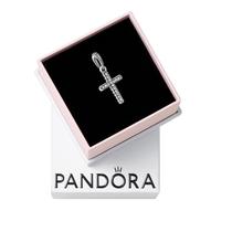 Colar Pandora Sparkling Cross com pingente em prata esterlina Colar Pandora Sparkling Cross com pingente em prata esterlina