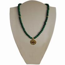 Colar Pedra Malaquita Verde Com Pingente Medalha Semi Jóia Colar Pedra Malaquita Verde Com Pingente Medalha Semi Jóia