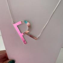 Colar Personalizado com Inicial Deitada - Semijoia Feminina Simonatto