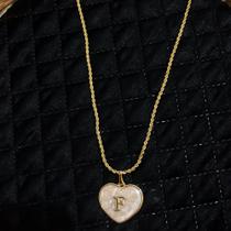 Colar personalizado letra F