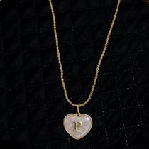 Colar personalizado letra P Colar personalizado letra P