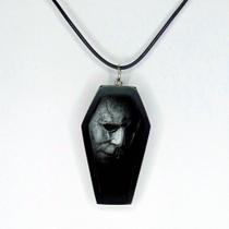 Colar pingente caixão shaker terror Michael Myers Halloween