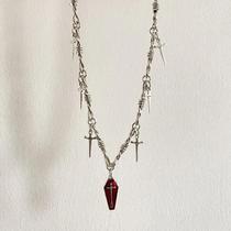 Colar Pingente Caixão Vermelho Para Mulheres, Joia Gótica Vampiro Com Cruz, Espada E Espinhos,