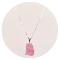 Colar Prata 925 com Banho Platina Quartzo Rosa Bruto Natural Colar Prata 925 com Banho Platina Quartzo Rosa Bruto Natural