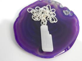 Colar Prata 925 Elevação espiritual Pedra Selenita