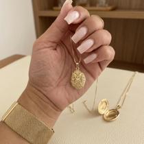 Colar Relicário Oval Porta-Foto que Abre Banhado a Ouro 18k Semijoia Simonatto