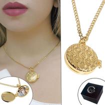 Colar Relicário Pingente Redondo Arabescos Banhado Ouro Colar Relicário Pingente Redondo Arabescos Banhado Ouro