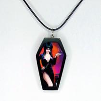 Colar shaker presente perfeito formato unico Elvira resinada