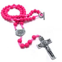 Colar Terço De Pescoço Medalha Das Duas Cruzes Rosa Fosco