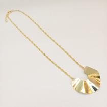 Colar Torcido Com Meia Banda Orgânica