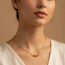 Colar Três Esferas Lisas Banhado a Ouro