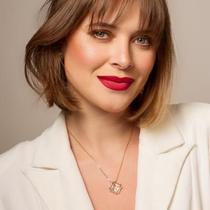 Colar Trevo Branco Cristal