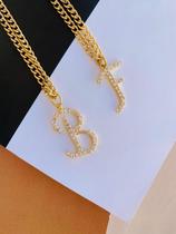 Colares banhados a Ouro colar com Inicial de Strass Colares banhados a Ouro colar com Inicial de Strass