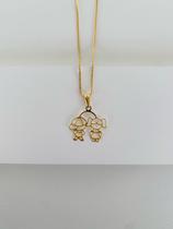 Colares casal filhos vazado semi joia prata 925 e ouro 18k