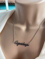 Colares chocker modelo com escrita folheados a prata Colares chocker modelo com escrita folheados a prata