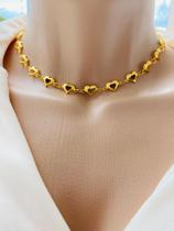 Colares chocker modelo de coração vazado folheado a ouro