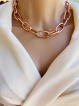 Colares choker modelo com elos pintados nude folheados Colares choker modelo com elos pintados nude folheados