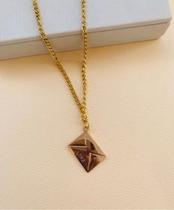 Colares choker modelo envelope verniz italiano
