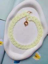 Colares em acrílico candy colors amarelo transparente com mosquetão boia tons pastéis