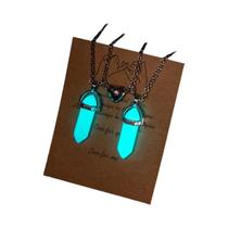 Colares Magnéticos Casal Com Projeção De 100 Idiomas 'Eu Te Amo' Em Forma De Coração Sol E Lua