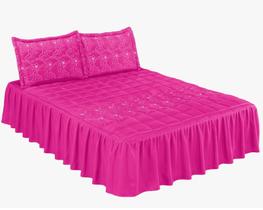 Colcha Casal Bordada com Babado e Porta Travesseiros Rosa Pink