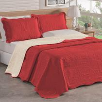 Colcha Casal Padrão Bella dupla Face 03 Peças - Vermelha - 100% Poliéster Colcha Casal Padrão Bella dupla Face 03 Peças - Vermelha - 100% Poliéster
