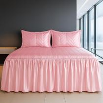 Colcha Cobre Leito Queen Yasmin Matelada Avulsa de Alta Qualidade Cetim Charmousse Rose Colcha Cobre Leito Queen Yasmin Matelada Avulsa de Alta Qualidade Cetim Charmousse Rose