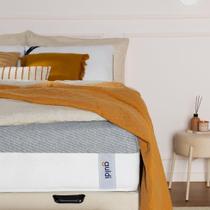 Colchão Casal Guldi Dream Mola Ensacada (30x138x188) Cinza e Branco Colchão Casal Guldi Dream Mola Ensacada (30x138x188) Cinza e Branco