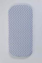 Colchonete para Carrinho de Bebê Oval Chevron cinza com branco Espuma Removivel e confortavel