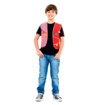 Colete Caipira Infantil Quadriculado Com Bandeirinhas de Festa Junina Colete Caipira Infantil Quadriculado Com Bandeirinhas de Festa Junina