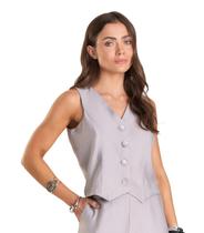 Colete Feminino em Tecido Alfaiataria Dianna Cinza Colete Feminino em Tecido Alfaiataria Dianna Cinza