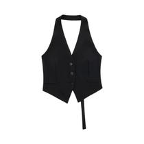 Colete Feminino Sem Mangas - Ombro De Fora, Costas Nuas, Gola Halter - Preto e Branco