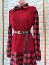 Colete tricô +chemise vermelho com preto + cinto Colete tricô +chemise vermelho com preto + cinto