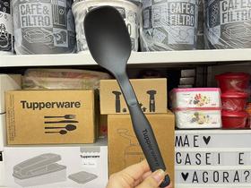 Colher Compacta Preta Tupperware - Ideal para Preparação Colher Compacta Preta Tupperware - Ideal para Preparação