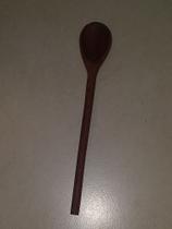 Colher de madeira p
