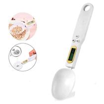 Colher Digital Para Medir Alimentos Com Precisão Na Cozinha Colher Digital Para Medir Alimentos Com Precisão Na Cozinha