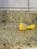 Colher dosadora silicone para bebe Amarela Colher dosadora silicone para bebe Amarela