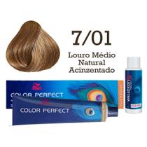 Coloração Color Perfect 7.01 Louro Médio Natural Acinzentado Oxidante Welloxon 20 Volumes Wella