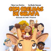 Com orelhas de girafa Com orelhas de girafa